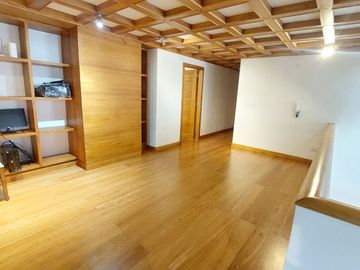 DEPARTAMENTO EN VENTA GONZALEZ SUAREZ 384m2, 2 PARQUEADEROS Y BODEGA
