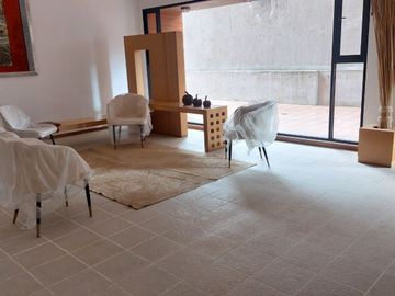 DEPARTAMENTO EN VENTA GONZALEZ SUAREZ 384m2, 2 PARQUEADEROS Y BODEGA