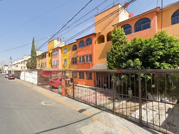 DEPARTAMENTO EN VENTA, COL REY NEZA, NEZAHUALCOYOTL, ESTADO DE MÉXICO.