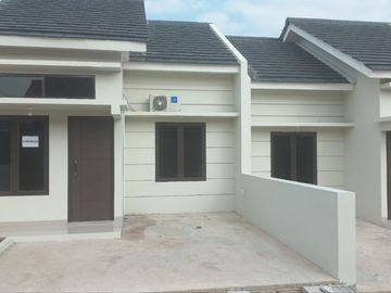 New House in Cilodong Depok Near Train Station and Angkot D10 Road