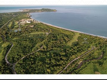 Residencias y Villas Frente a La Playa de Litibu en Punta Mita