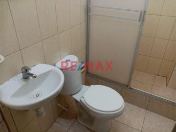 Departamento En Alquiler 4To Piso - Urb Monterrico Ii - Chiclayo.(J.VIGO)