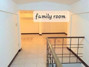 Royal South Village, Las Piñas