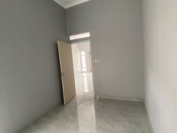 UNIT TERBATAS !! DIPASARKAN CLUSTER CANTIK DESAIN AMERICAN CLASSIC @ AREA CIGANITRI BANDUNG