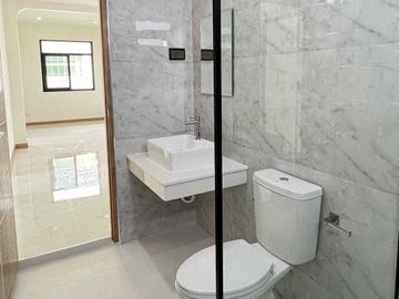 Single house for sale, 135 sq m, near Central Chiang Mai