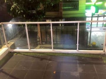 Rumah minimalis Modern Siap huni Mainroad Arcamanik view Kota Bandung di Pasir Impun