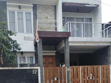 Rumah minimalis Modern Siap huni Mainroad Arcamanik view Kota Bandung di Pasir Impun