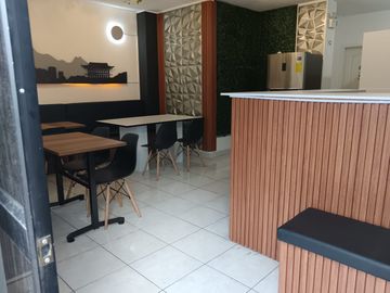 LOCAL COMERCIAL EN VENTA El CONDADO
