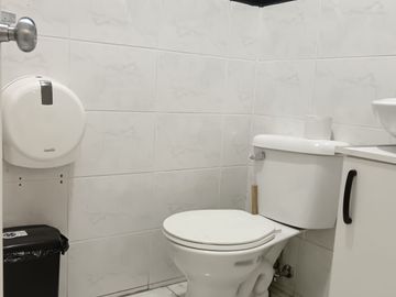 LOCAL COMERCIAL EN VENTA El CONDADO