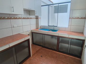 VENDO DEPARTAMENTO EN SEGUNDO PISO (ALORA)