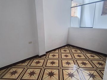 VENDO DEPARTAMENTO EN SEGUNDO PISO (ALORA)
