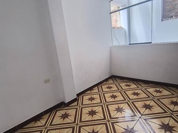VENDO DEPARTAMENTO EN SEGUNDO PISO (ALORA)