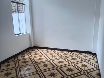 VENDO DEPARTAMENTO EN SEGUNDO PISO (ALORA)
