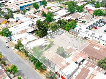 Oportunidad terreno urbano con más de 30 m2 de Frente