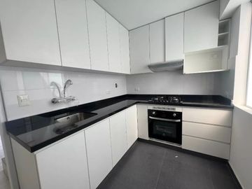 MEJOR PRECIO EN LA MOLINAVENTA DEPARTAMENTO DUPLEX DE ESTRENO EN LA CAPILLA
