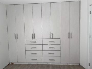 MEJOR PRECIO EN LA MOLINAVENTA DEPARTAMENTO DUPLEX DE ESTRENO EN LA CAPILLA