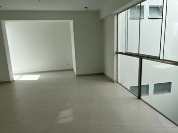 MEJOR PRECIO EN LA MOLINAVENTA DEPARTAMENTO DUPLEX DE ESTRENO EN LA CAPILLA