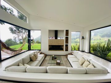 FABULOSA CASA EN VENTA EN CAJICA EN BALCONES DE BUENAVISTA