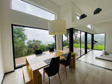 FABULOSA CASA EN VENTA EN CAJICA EN BALCONES DE BUENAVISTA
