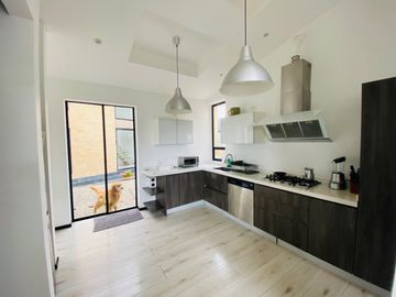 FABULOSA CASA EN VENTA EN CAJICA EN BALCONES DE BUENAVISTA