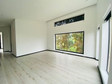 FABULOSA CASA EN VENTA EN CAJICA EN BALCONES DE BUENAVISTA