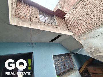 VENTA DE CASA A PRECIO DE TERRENO EN SAN MARTÍN DE PORRES
