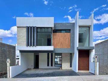 Casa en venta en Lomas de Chapultepec