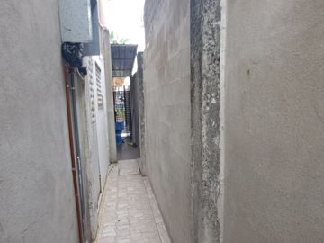 Venta casa de dos pisos amueblada en Ciudadela Guayacanes, norte de Guayaquil.