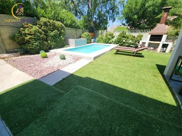 Amplia y Hermosa Casa con Piscina Alto el Manzano Til-Til.