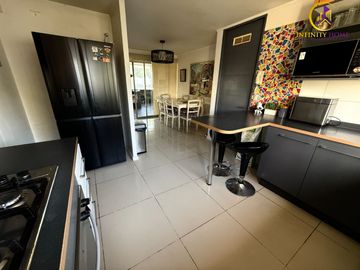 Amplia y Hermosa Casa con Piscina Condominio Jardín Oriente Til-Til.