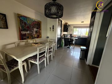 Amplia y Hermosa Casa con Piscina Condominio Jardín Oriente Til-Til.