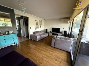Amplia y Hermosa Casa con Piscina Condominio Jardín Oriente Til-Til.