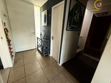 Amplia y Hermosa Casa con Piscina Condominio Jardín Oriente Til-Til.
