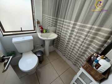 Amplia y Hermosa Casa con Piscina Condominio Jardín Oriente Til-Til.
