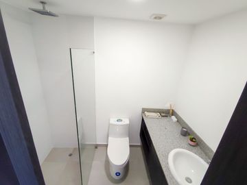 Departamento de venta por estrenar sector ponciano alto, tres habitaciones, edificio con los mejores amenities