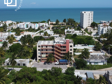 Departamento en venta a dos calles de playa Chicxulub