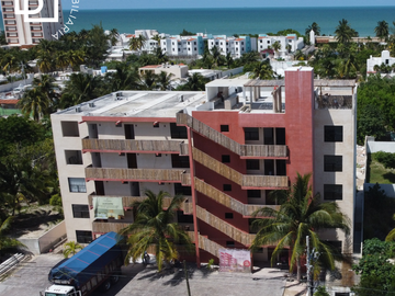 Departamento en venta a dos calles de playa Chicxulub