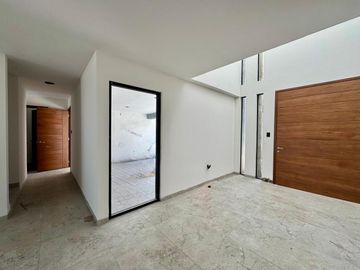 VENTA DE CASA EQUIPADA EN RINCONADA DE LOS ANDES CON ROOF