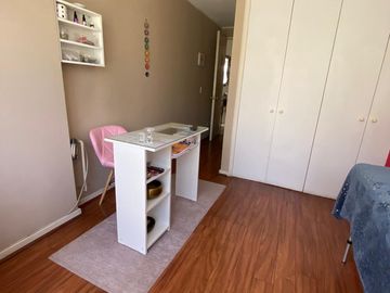 Condominio Las Palmas/ Clinica Indisa / 5 dormitorios / Arauco Maipú