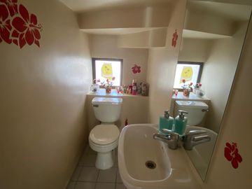 Condominio Las Palmas/ Clinica Indisa / 5 dormitorios / Arauco Maipú