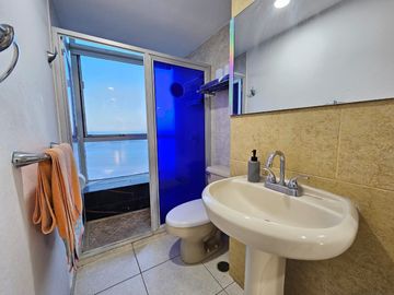 DEPARTAMENTO AMUEBLADO EN RENTA, PLAYA HERMOSA – BOCA DEL RIO, VER