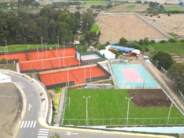 Terreno a la Venta en Alto Bujama II, Asia
