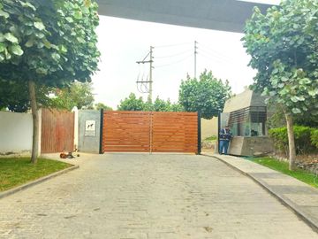 Terreno a la Venta en Alto Bujama II, Asia