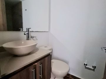 Se vende Apartamento en la Hacienda