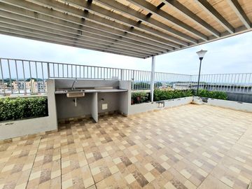 Se vende Apartamento en la Hacienda