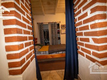 VENTA DE CASA  A UNOS PASOS DEL CENTRO DE MINERAL DEL CHICO