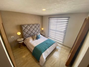 VENTA DE CASA LOMAS DE ANGELOPOLIS
