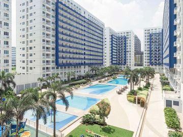 For Sale: 1-Bedroom Condo Unit in Sea Residences, SM Mall of Asia Complex, Pasay City