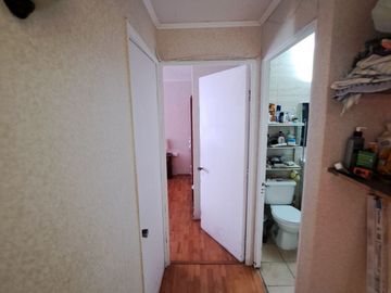 Vendo departamento soleado 3 dormitorios , 1 baño , Torres Quinta Claude