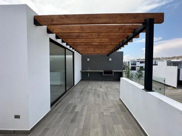 VENTA DE CASA LOMAS DE ANGELOPOLIS